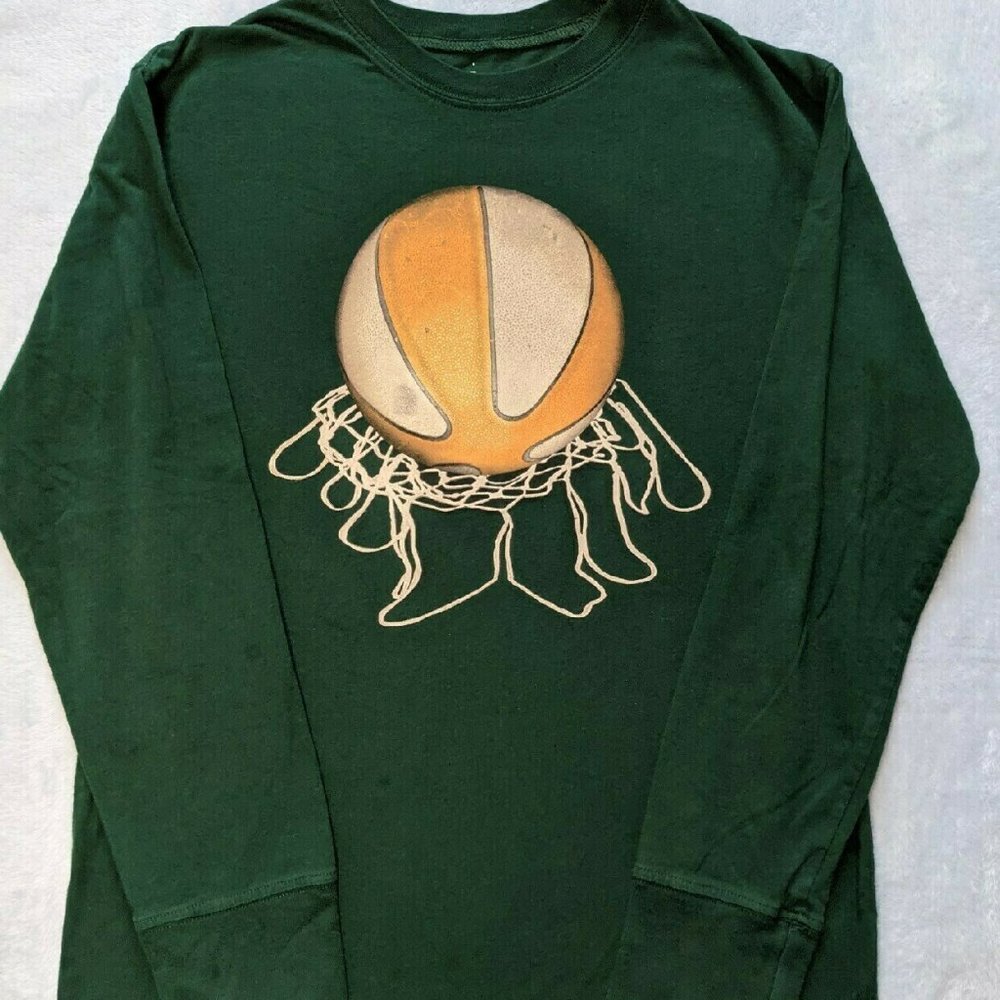Wes & Willy Green Basketball Top Medium 10/12
